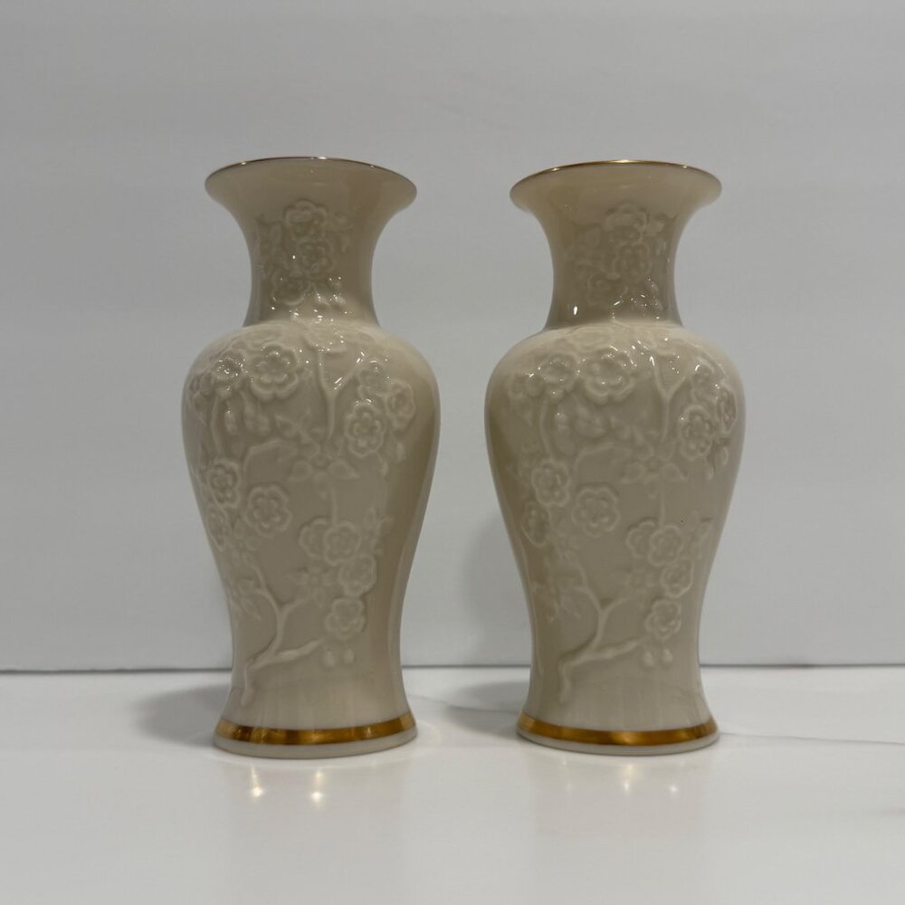 VTG Lenox Set of 2 Embossed Cherry Blossom Porcelain Bud Vase 24K Gold Trim 6.5"